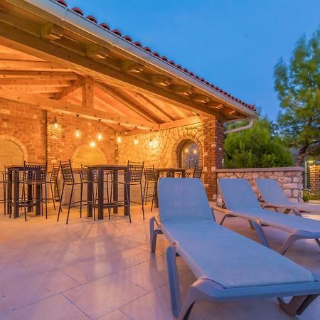 Palace Paulina Luxury Residence نوفي فينودولسكي المظهر الخارجي الصورة