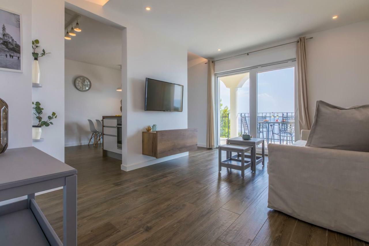 Palace Paulina Luxury Residence نوفي فينودولسكي المظهر الخارجي الصورة